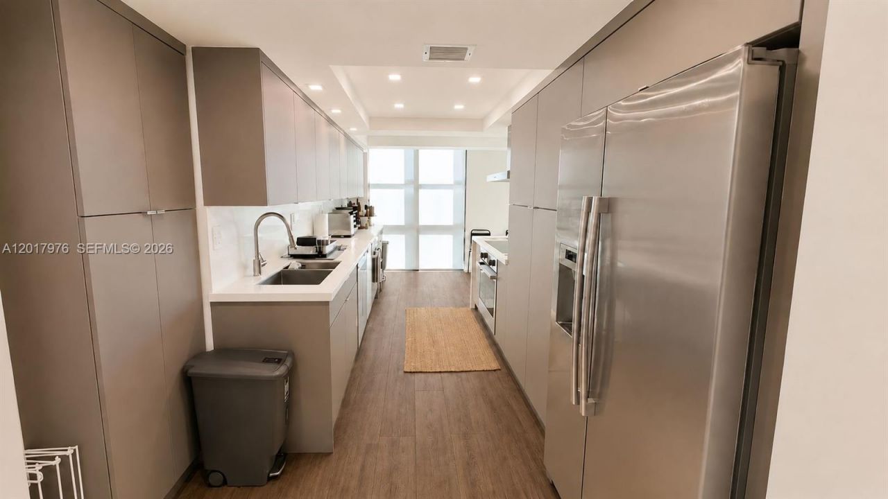 1121 Crandon Blvd , Unit E708, Key Biscayne, FL 33149 Photo