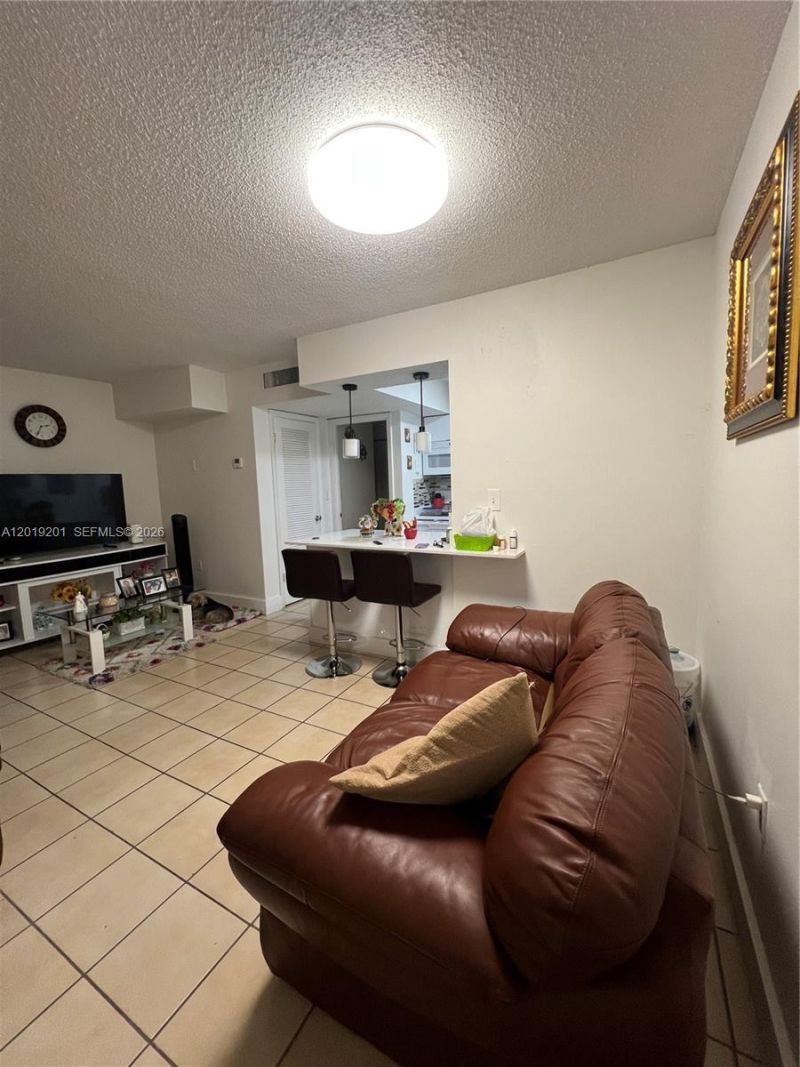870 SW 129th Pl , Unit 106, Miami, FL 33184 Photo