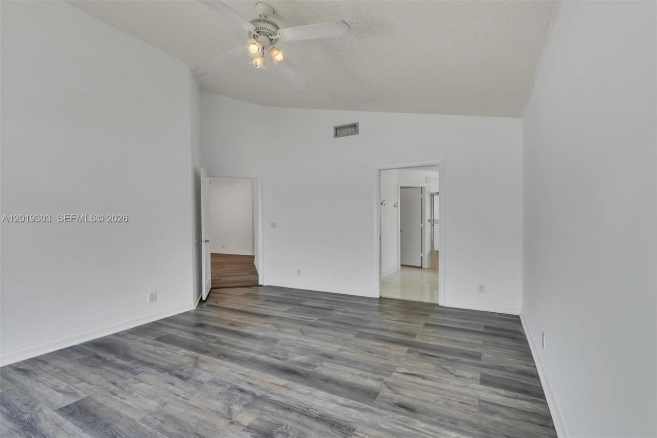 535 Somerset Way, Weston, FL 33326 Photo