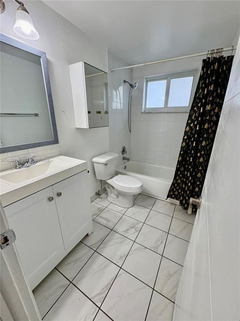 7815 N Camino Real, Unit I-216, Miami, FL 33143 Photo