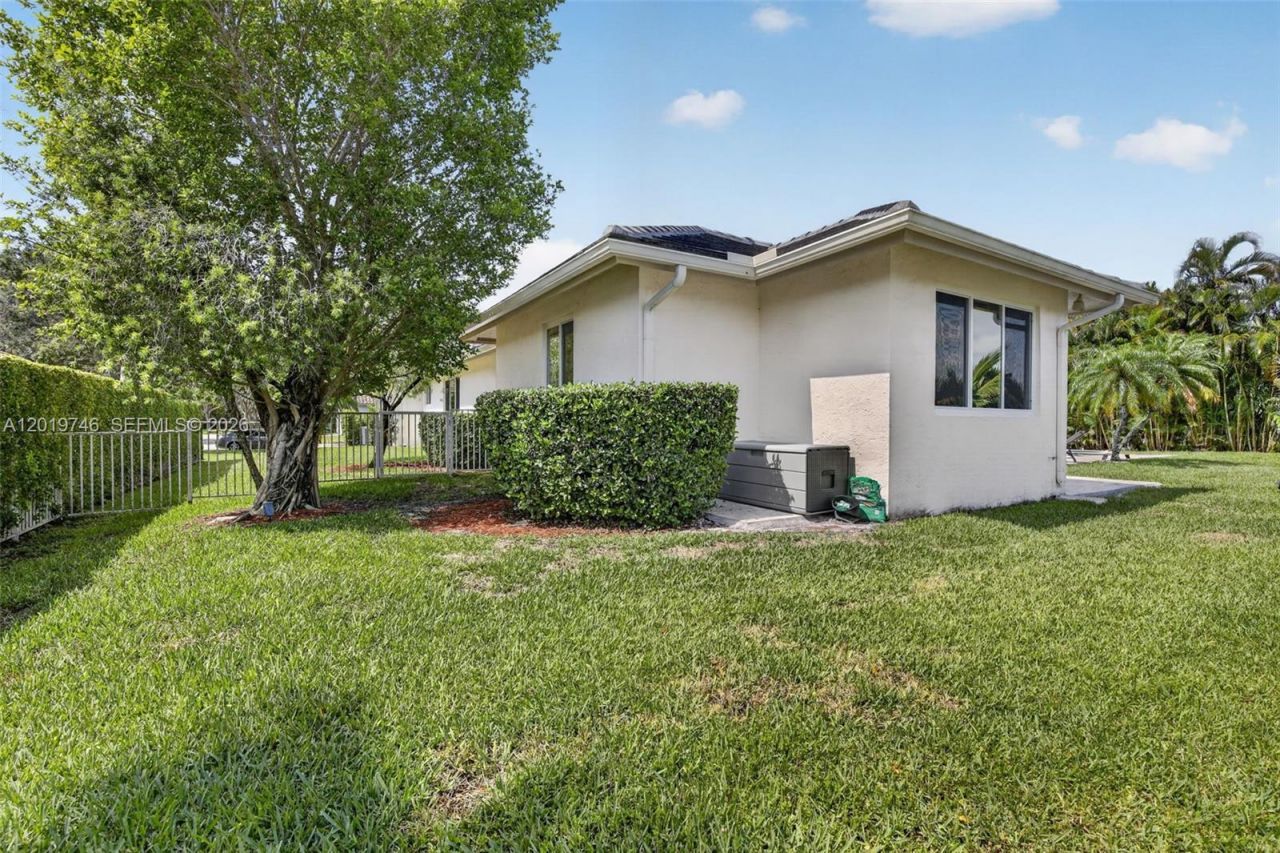 2922 Medinah , Weston, FL 33332 Photo