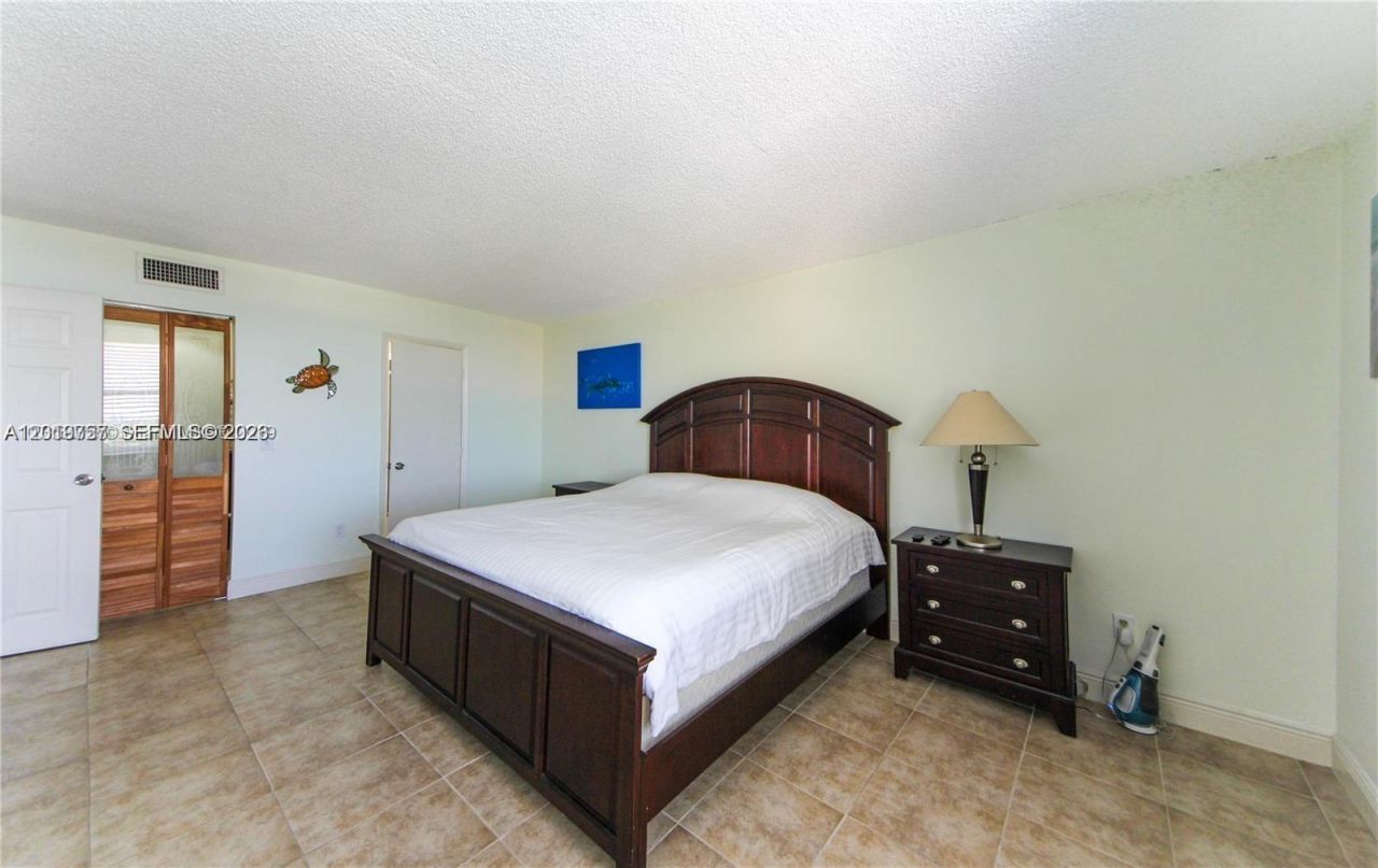 2350 NE 135th St, Unit 507, North Miami, FL 33181 Photo
