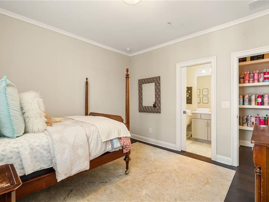 Property Image 35