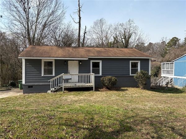 2298 Swallow Circle SE, Atlanta, GA 30315