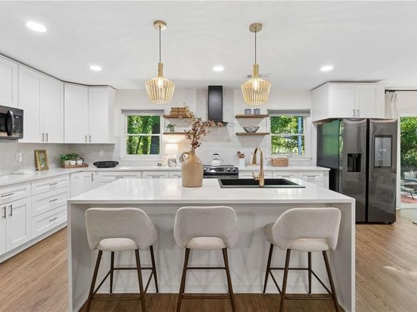 1558 Alverado Way, Decatur, GA 30032