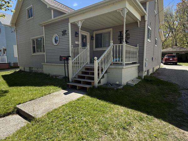 507 1st Street, Manistee, MI 49660