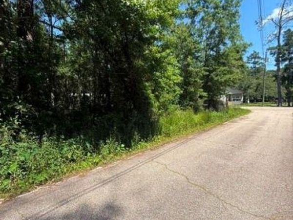 BENJAMIN Road , Slidell, LA 70460