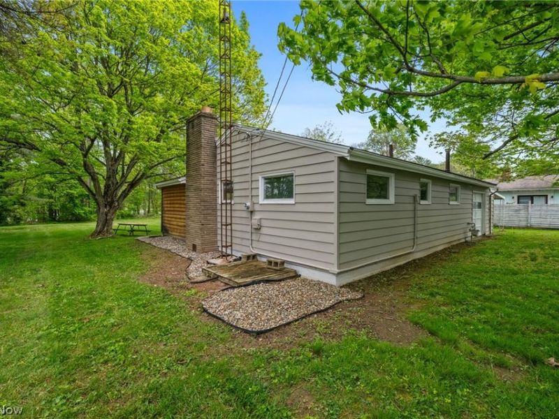 6109 Vale View Drive SW, Sherrodsville, OH 44675 Photo 28