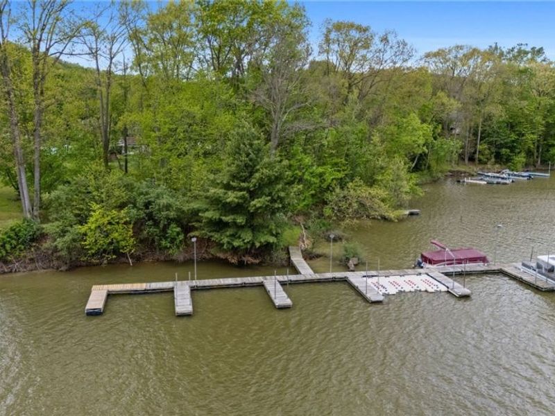 6109 Vale View Drive SW, Sherrodsville, OH 44675 Photo 35