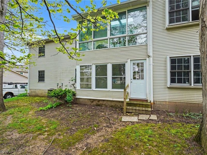 1344 Fox Run Court, Youngstown, OH 44512 Photo 32
