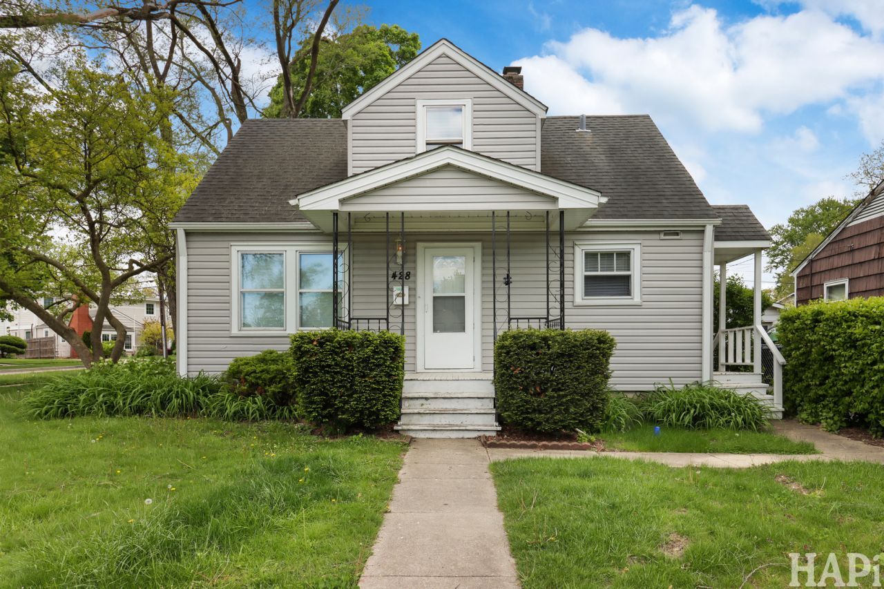 428 S Lake Terrace , Mundelein, IL 60060 Main Photo
