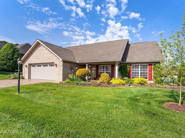 3874 Legends Way, Maryville, TN 37801