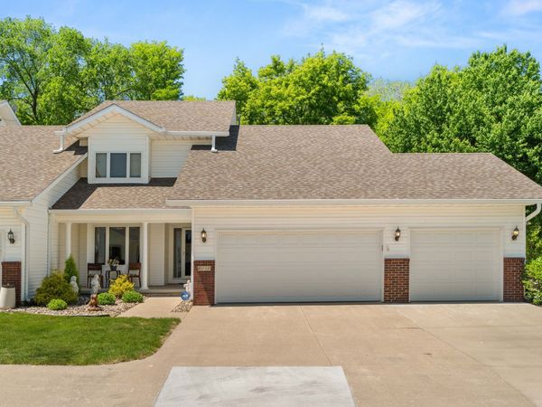 5010 Cleburne Court, Pleasant Hill, IA 50327