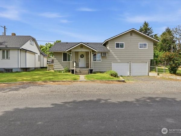 23 Goodfellow Avenue , Electric City, WA 99123