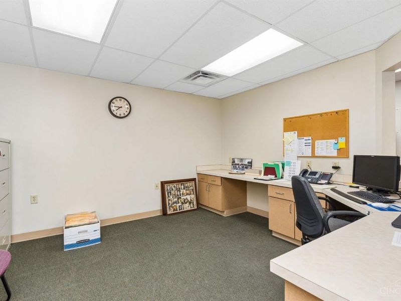 675 W Plane Street, Bethel, OH 45106 Photo 8
