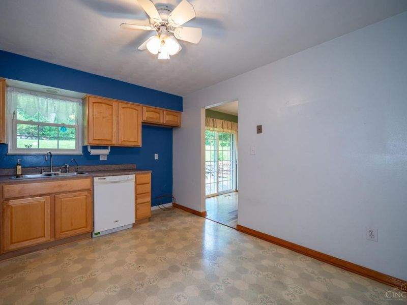 860 Lea Castle Place, Miamisburg, OH 45342 Photo 19