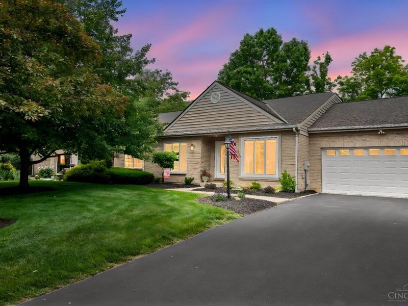 8196 Rivers Edge Circle, Maineville, OH 45039 Photo 1