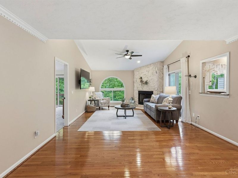 8196 Rivers Edge Circle, Maineville, OH 45039 Photo 18