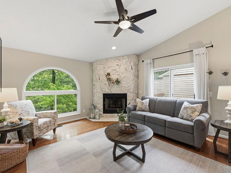8196 Rivers Edge Circle, Maineville, OH 45039 Photo 20