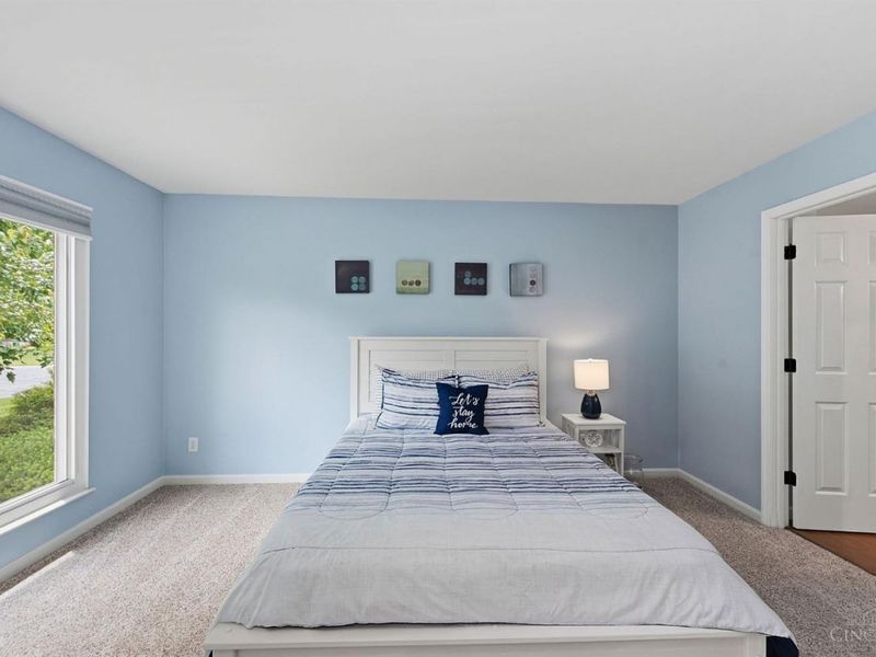 8196 Rivers Edge Circle, Maineville, OH 45039 Photo 8