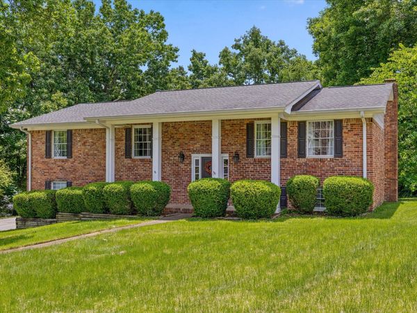 8611 Clearwood Road, Chattanooga, TN 37421