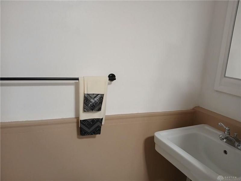 313 S Sutphin Street, Middletown, OH 45044 Photo 4