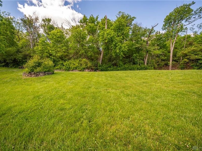 860 Lea Castle Place, Miamisburg, OH 45342 Photo 46