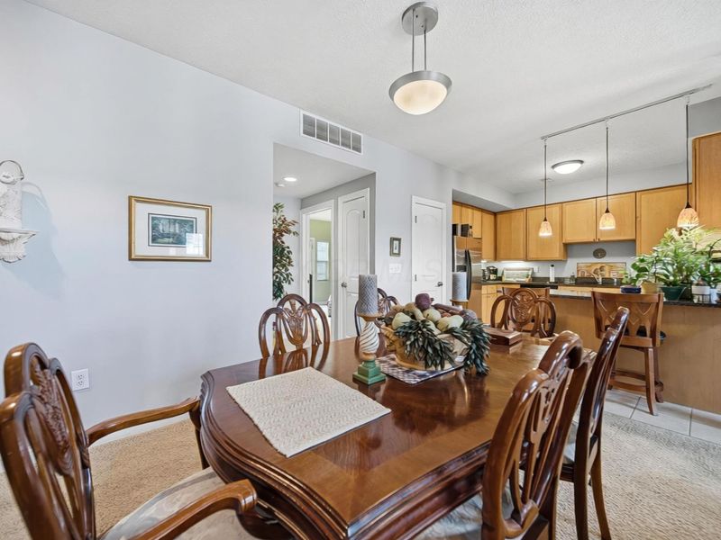 565 Jacob Close , Gahanna, OH 43230 Photo 16