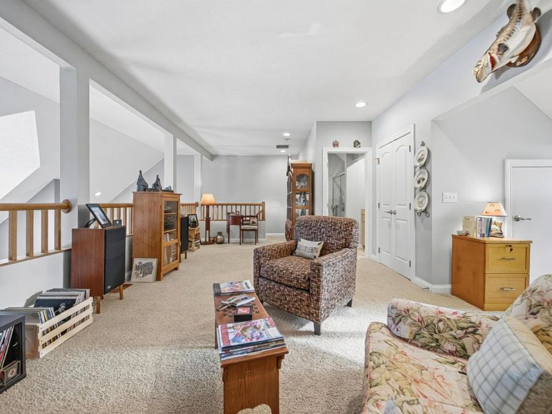 565 Jacob Close , Gahanna, OH 43230 Photo 48