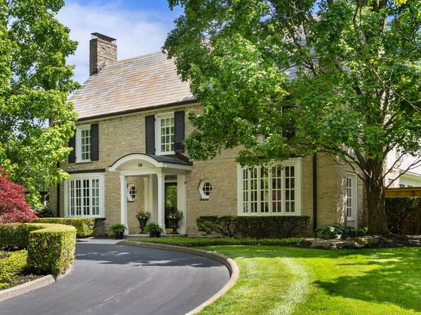 36 Ashbourne Road, Columbus, OH 43209