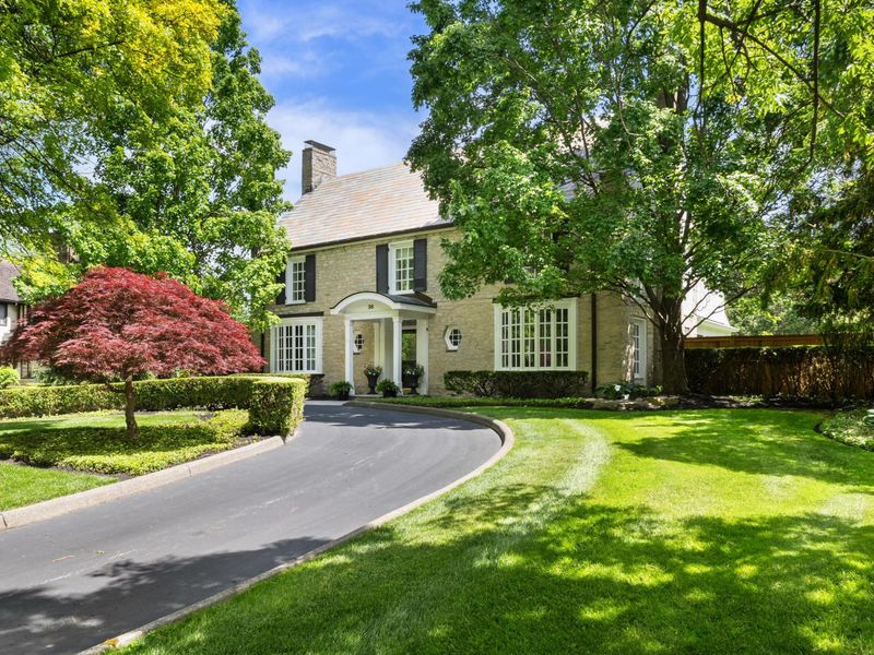 36 Ashbourne Road, Columbus, OH 43209 Photo 4