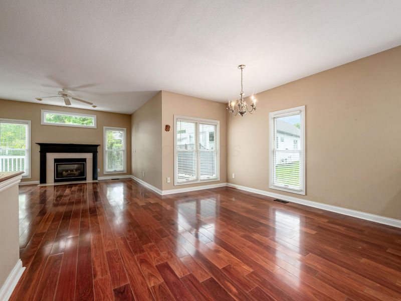 995 Bushwood Lane, Columbus, OH 43235 Photo 11