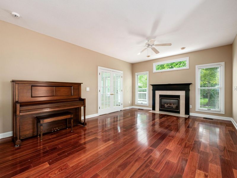 995 Bushwood Lane, Columbus, OH 43235 Photo 12