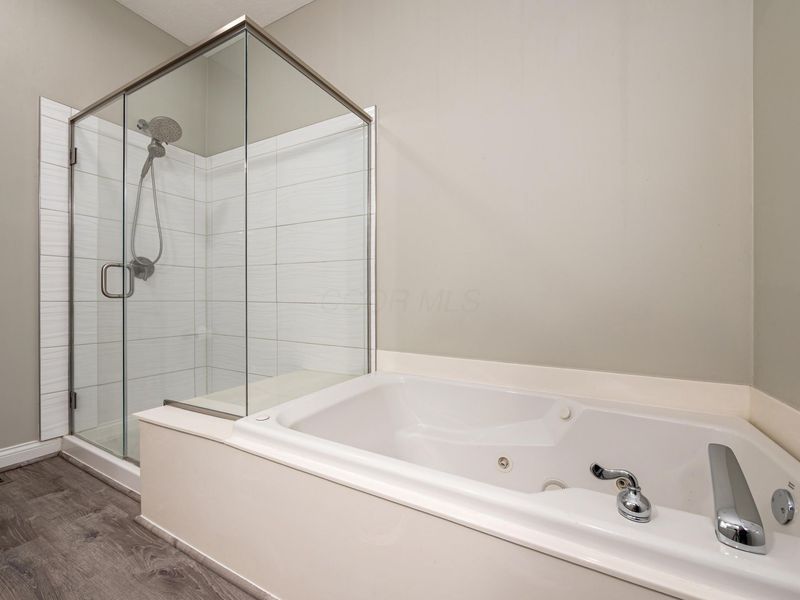 995 Bushwood Lane, Columbus, OH 43235 Photo 21