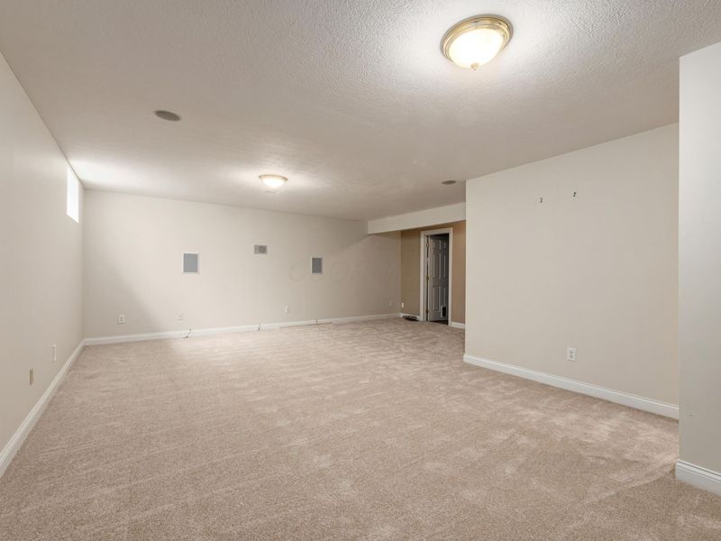 995 Bushwood Lane, Columbus, OH 43235 Photo 28