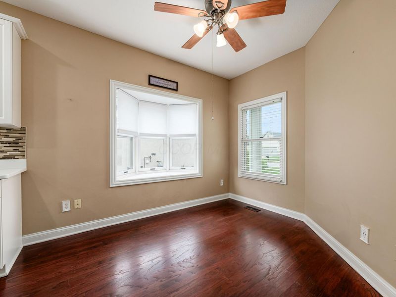 995 Bushwood Lane, Columbus, OH 43235 Photo 5