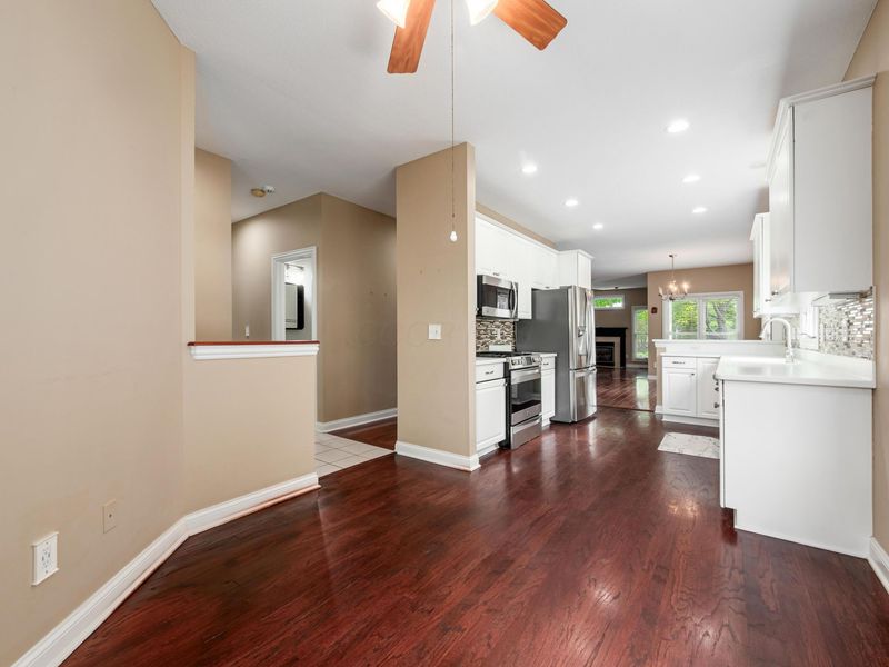 995 Bushwood Lane, Columbus, OH 43235 Photo 6
