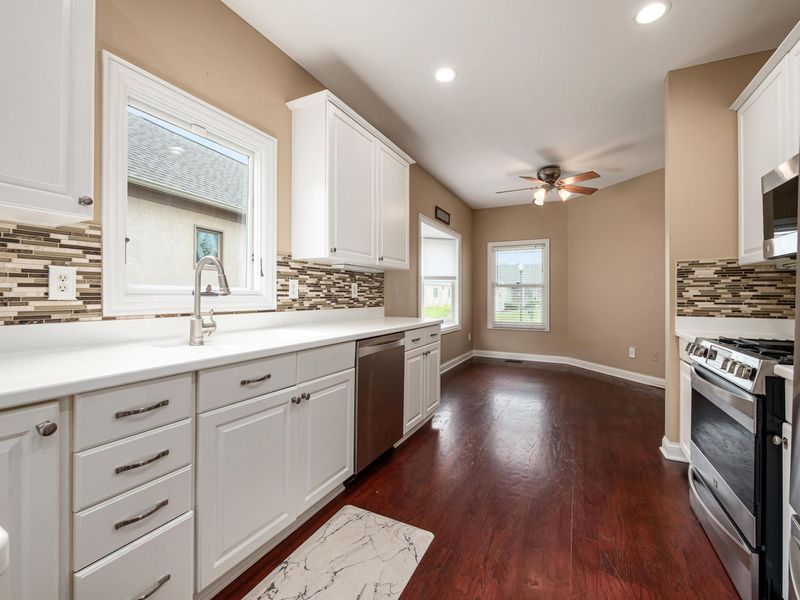 995 Bushwood Lane, Columbus, OH 43235 Photo 9