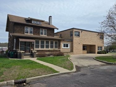 510 5th Street , Jackson, MN 56143