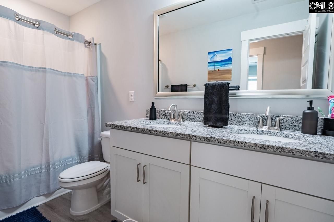 553 Harbour Pointe Drive  Photo 28