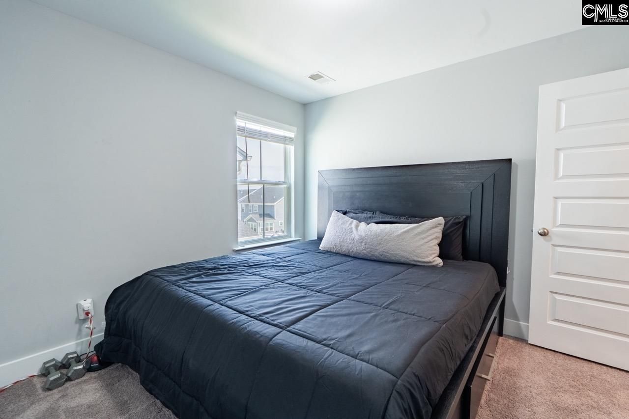 553 Harbour Pointe Drive  Photo 30