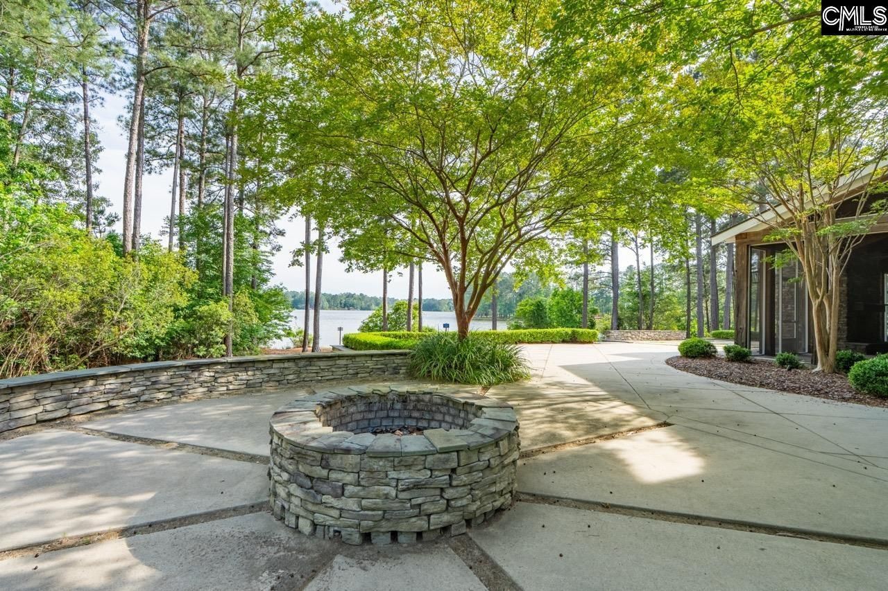 553 Harbour Pointe Drive  Photo 36