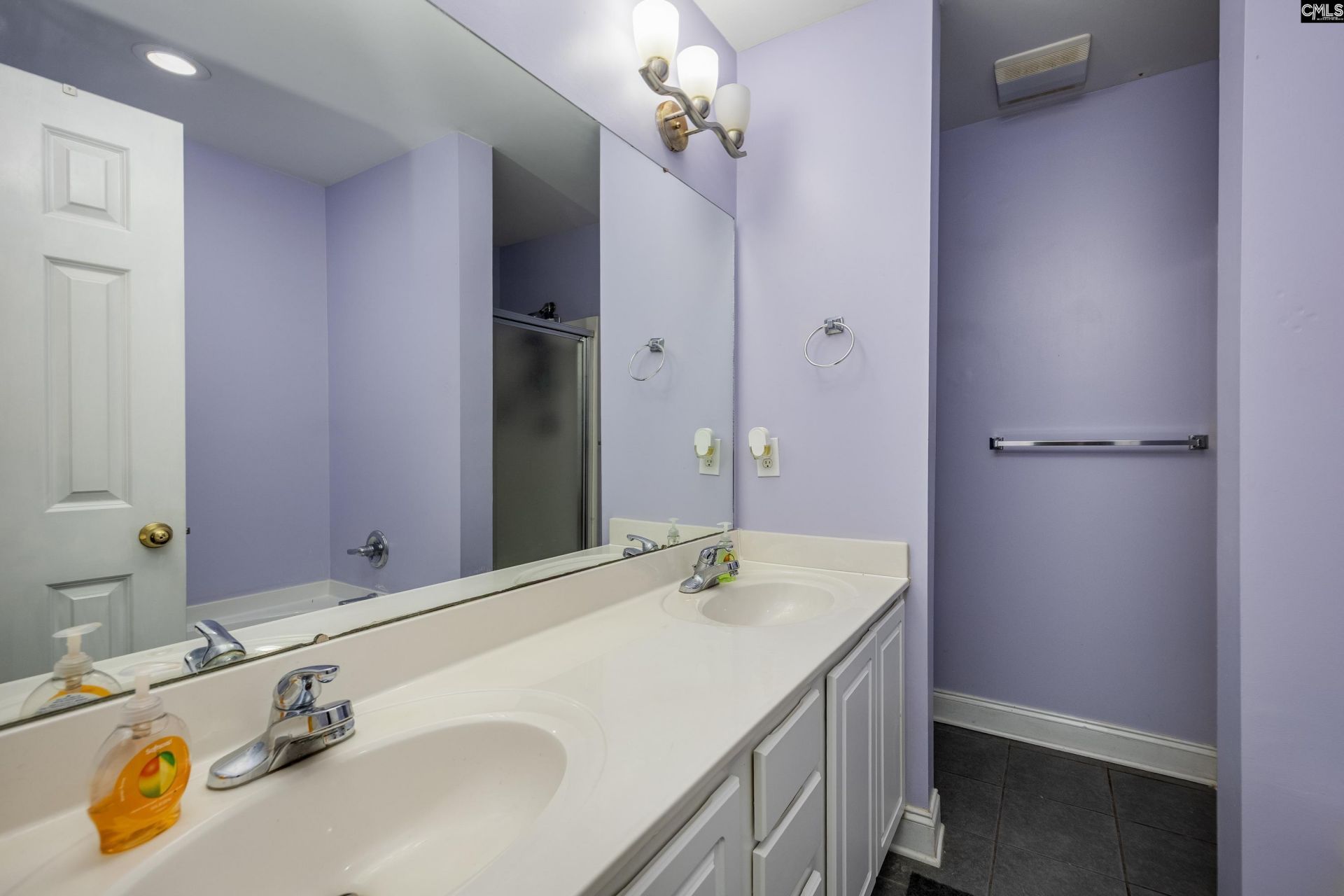 407 Hampton Forest Drive Photo 23