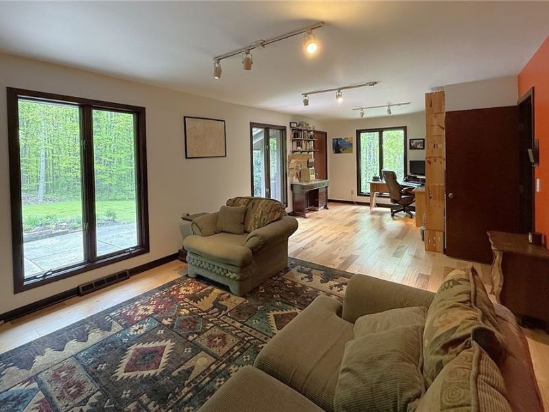 9350 Hidden Lake Drive, Chesterland, OH 44026 Photo 26
