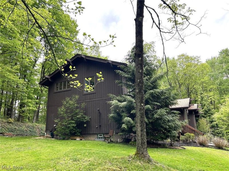 9350 Hidden Lake Drive, Chesterland, OH 44026 Photo 46