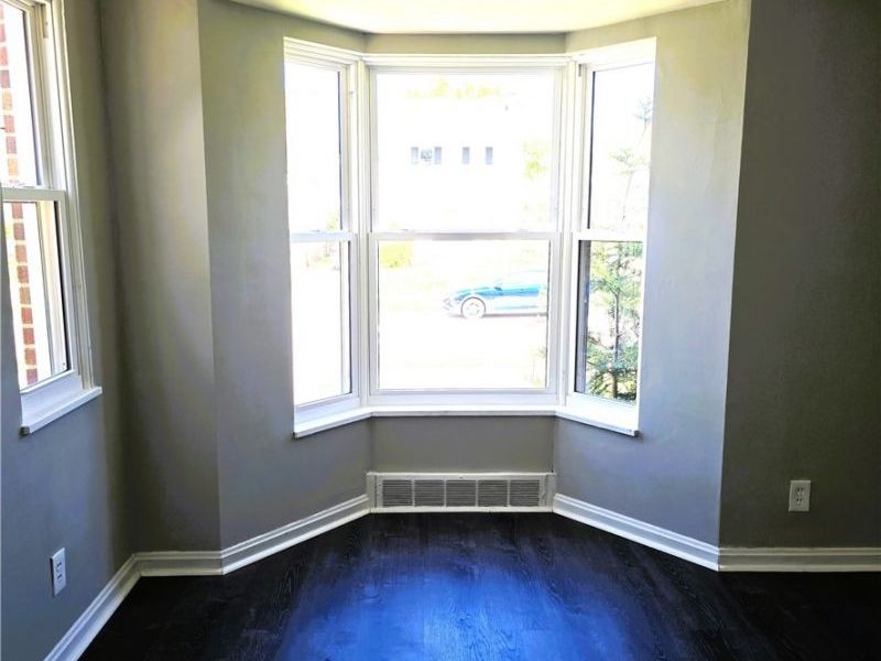 7515 Ridgefield Avenue, Parma, OH 44129 Photo 10