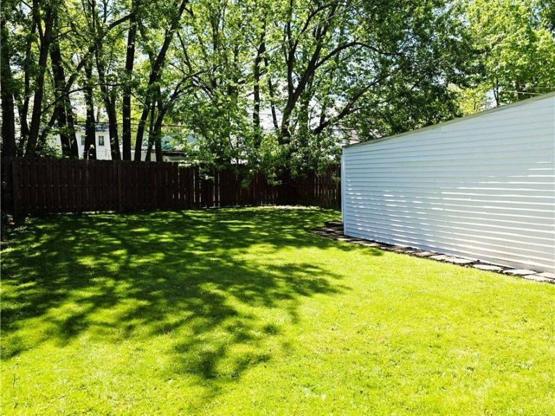7515 Ridgefield Avenue, Parma, OH 44129 Photo 19