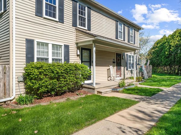 2966 Roundtree Boulevard, Ypsilanti, MI 48197