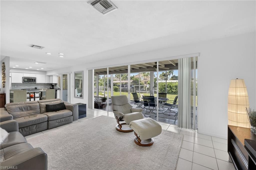 397 Parkway Ct , Fort Myers, FL 33919 Photo