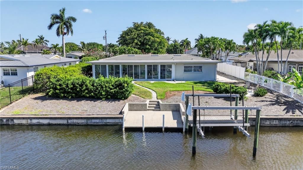 397 Parkway Ct , Fort Myers, FL 33919 Photo